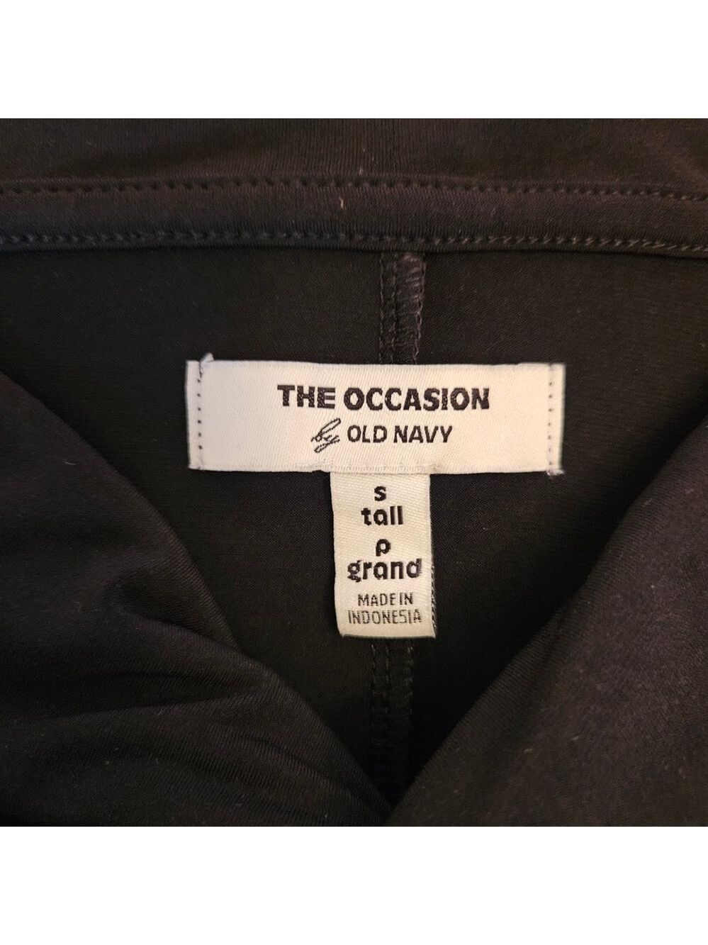 The Occasion by Old Navy Black Off the Shoulder Maxi Length Gown, S Tall - Picture 4 of 10